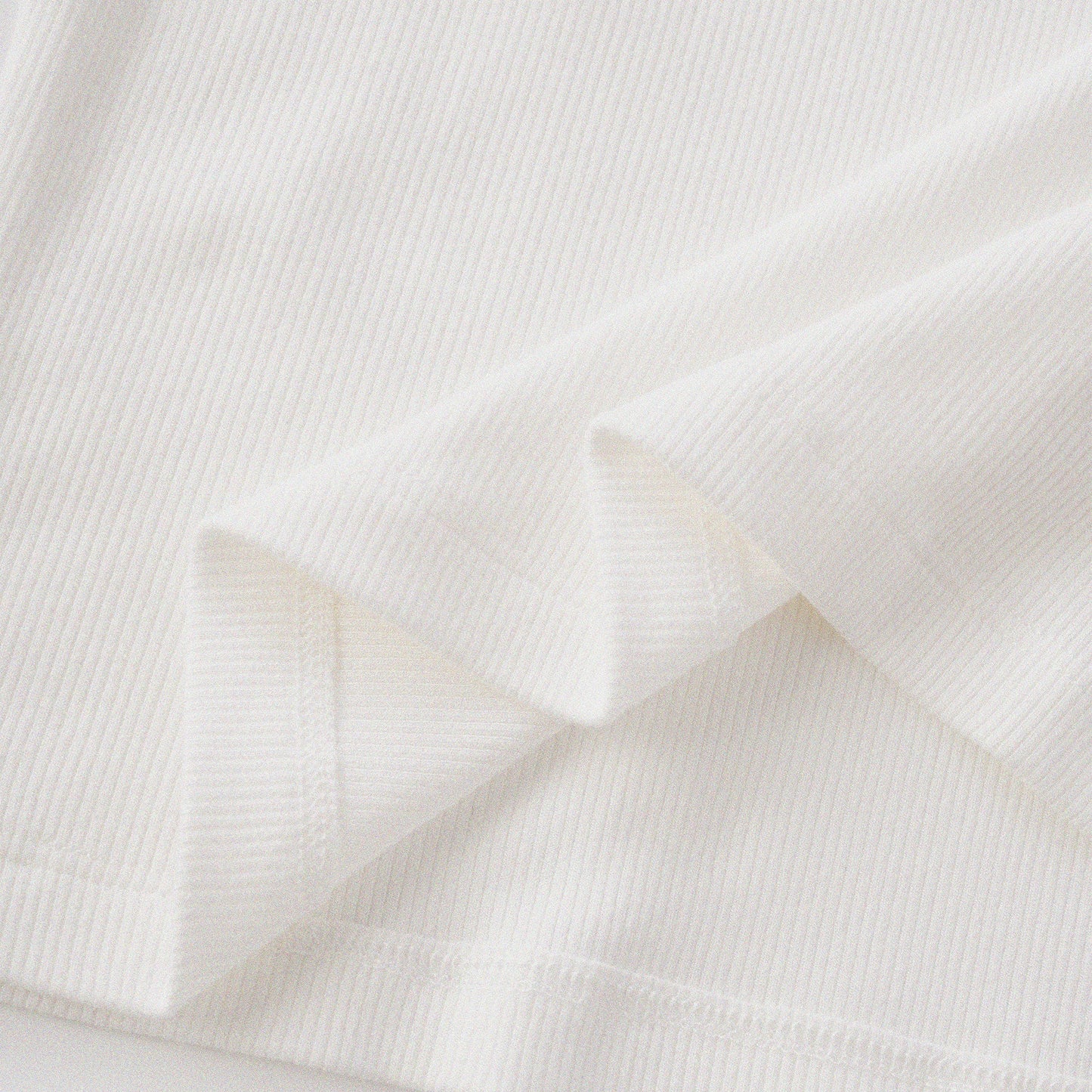 [Shoulder Ver.] Cat‘s Pose Ribbed Raglan T-shirt（Off White）