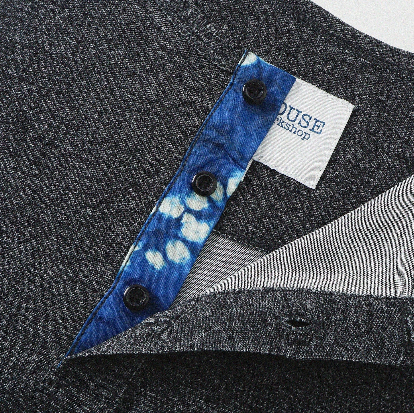 胡椒鹽冷感亨利領T-Shirt（黑色）Salt & Pepper Cooling Henley T-Shirt（Black） - Full House Denim & Workshop