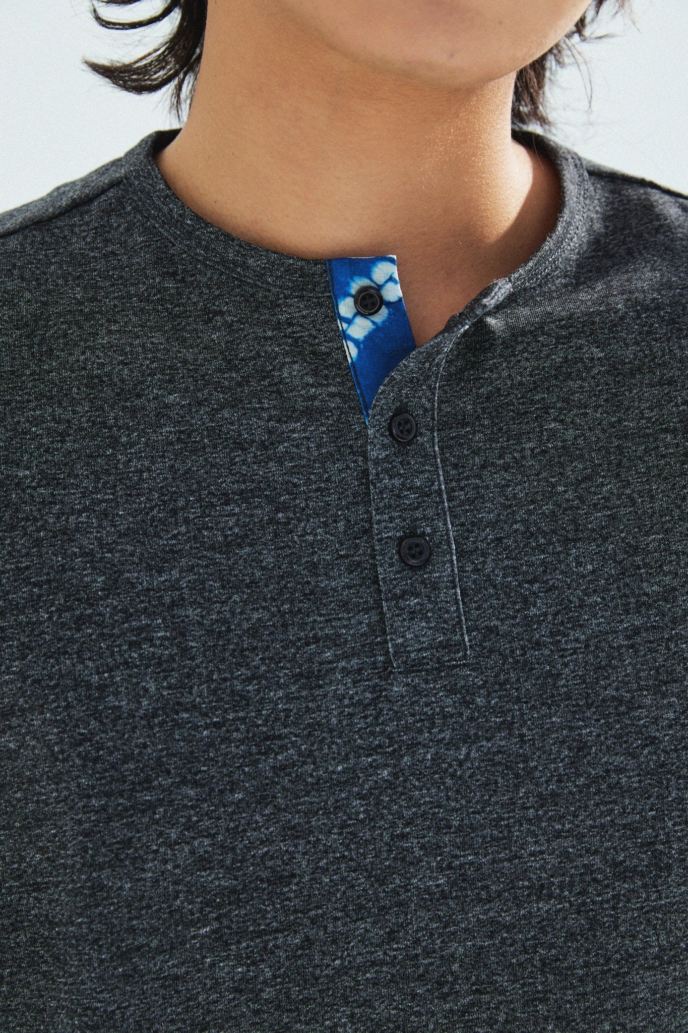 胡椒鹽冷感亨利領T-Shirt（黑色）Salt & Pepper Cooling Henley T-Shirt（Black） - Full House Denim & Workshop