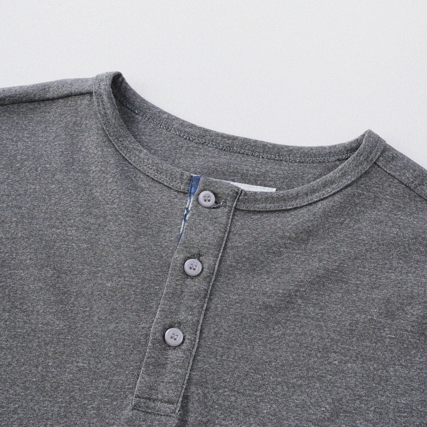胡椒鹽冷感亨利領T-Shirt（灰色）Salt & Pepper Cooling Henley T-Shirt（Grey） - Full House Denim & Workshop