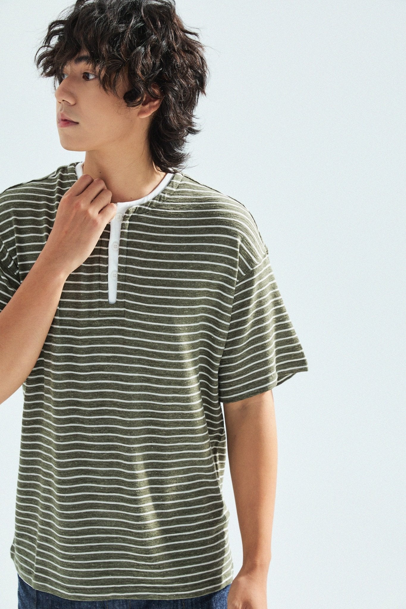 天竺棉假兩件亨利領T-Shirt（出岫色）Slub Cotton Faux Layered Henley T-Shirt（HILLSIDE GREEN） - Full House Denim & Workshop